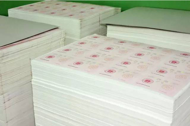 纸张印品